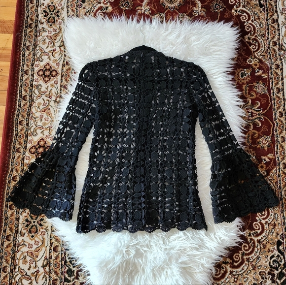 Suzy Shier Long Sleeve Lace Blouse - Picture 7 of 9